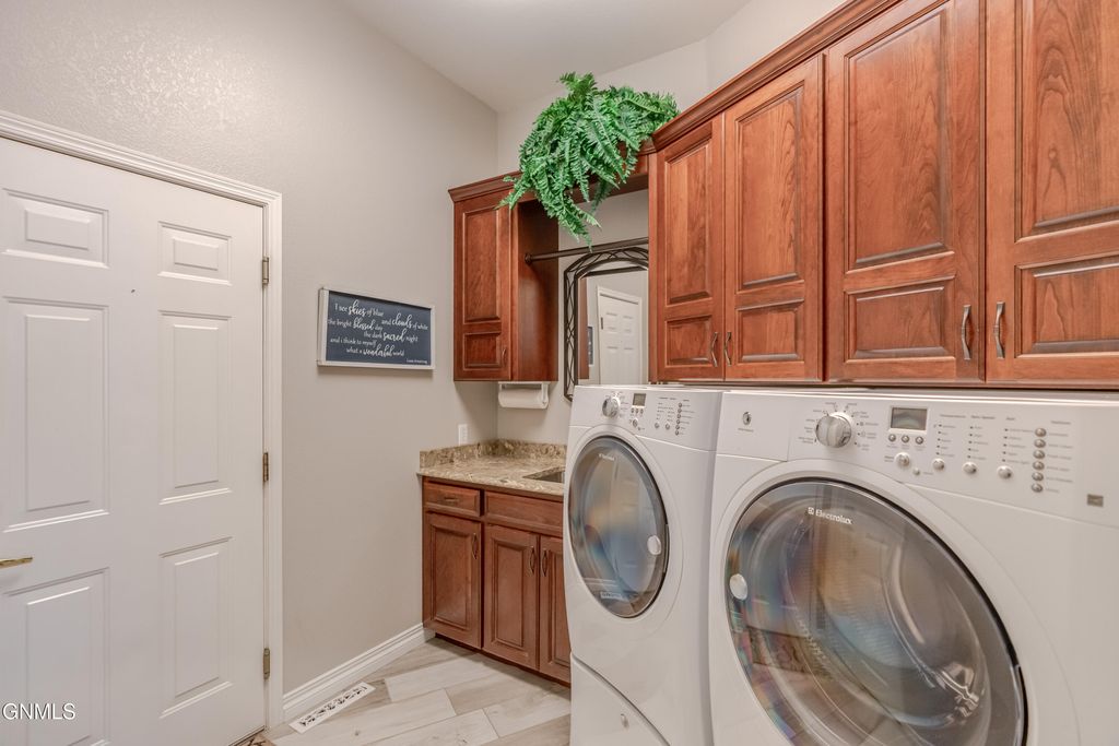 1506 Galleon Place, Bismarck, ND 58504 photo 67