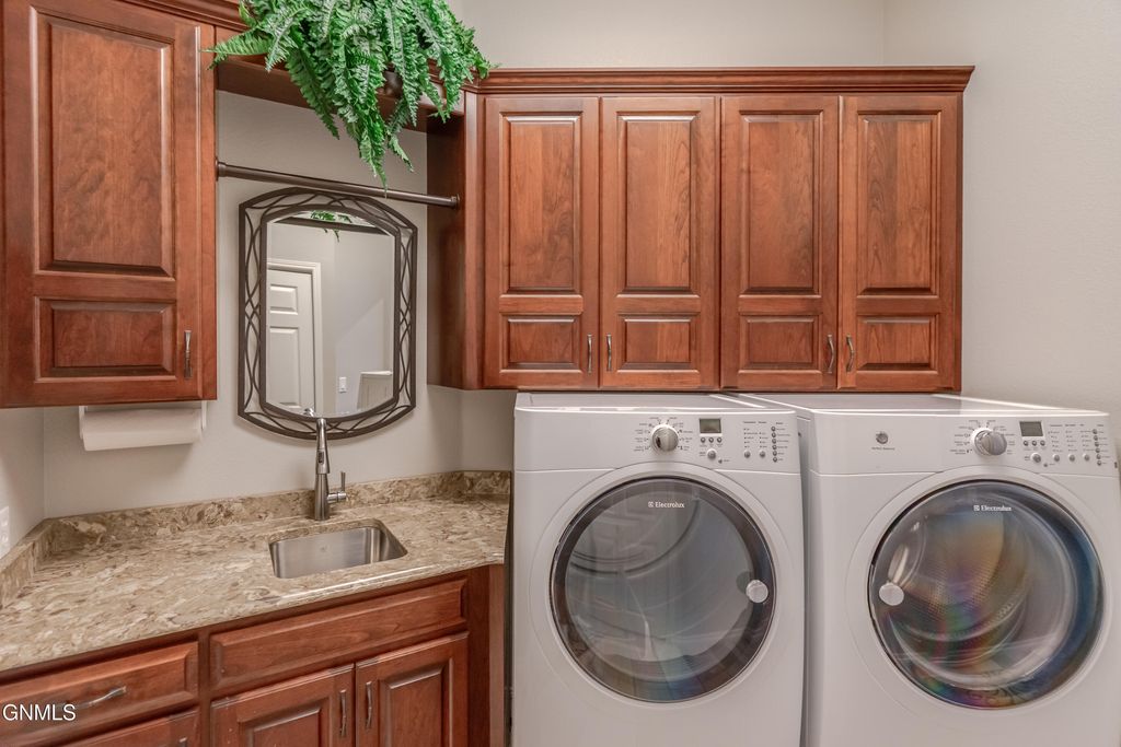 1506 Galleon Place, Bismarck, ND 58504 photo 68