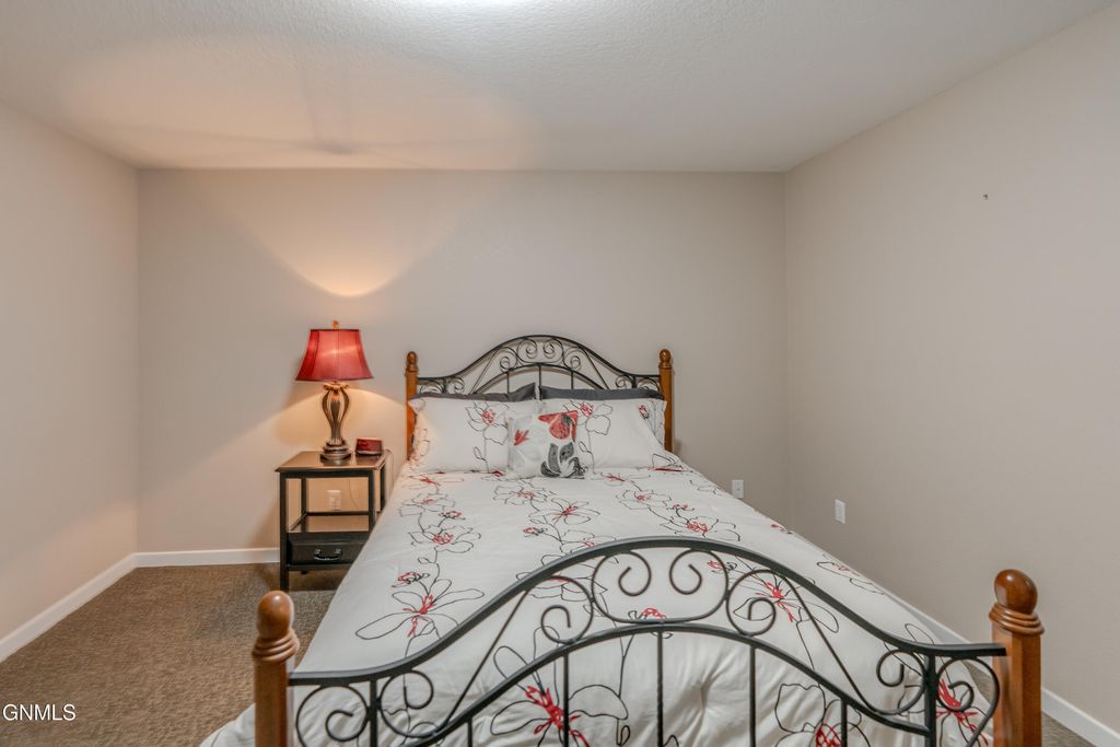 1506 Galleon Place, Bismarck, ND 58504 photo 70