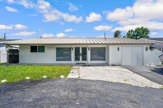7920 Venetian St, Miramar, FL 33023