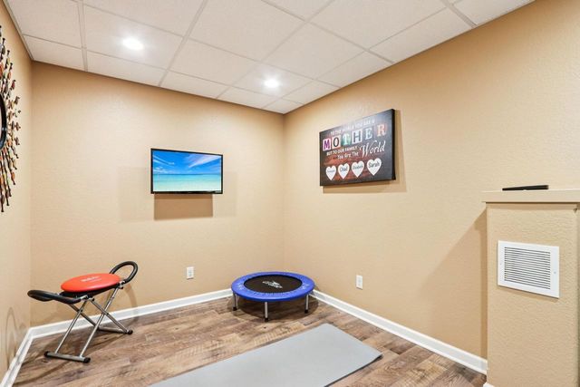 609 Evergreen TERRACE, Port Washington, WI 53074