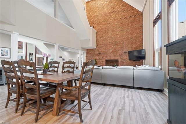 326 W Olney RD, Norfolk, VA 23507