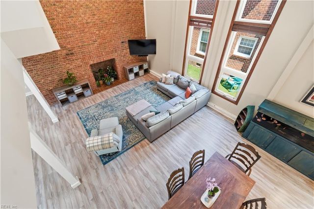 326 W Olney RD, Norfolk, VA 23507