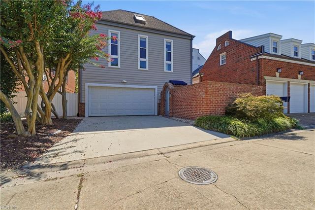 326 W Olney RD, Norfolk, VA 23507