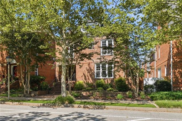 326 W Olney RD, Norfolk, VA 23507