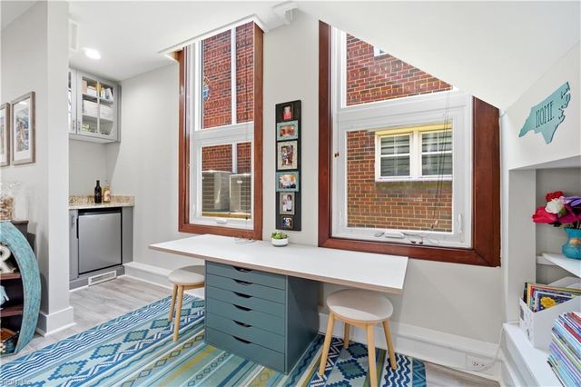 326 W Olney RD, Norfolk, VA 23507