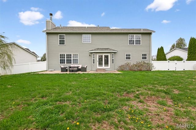 2408 Liberty Drive, Maryville, IL 62062