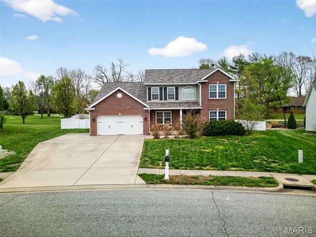 2408 Liberty Drive, Maryville, IL 62062