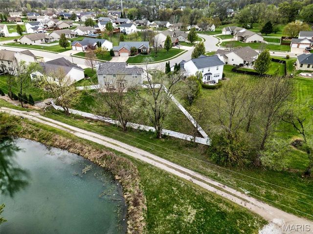 2408 Liberty Drive, Maryville, IL 62062