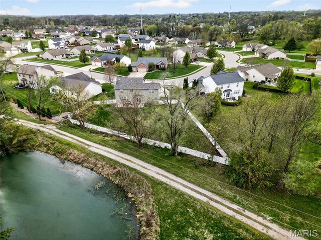 2408 Liberty Drive, Maryville, IL 62062