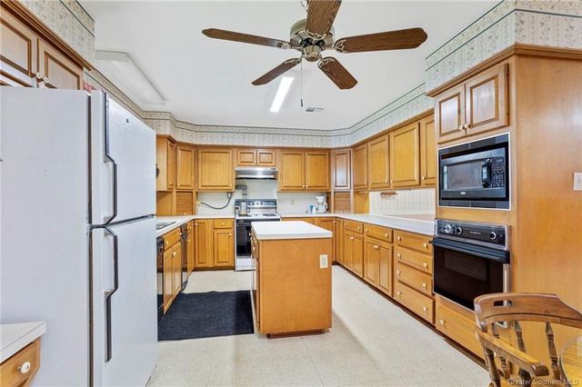 1010 Invader Street, Sulphur, LA 70663