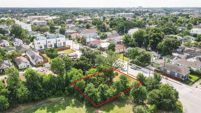 207 Quitman Street, Houston, TX 77009