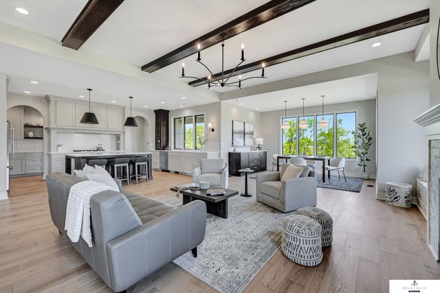 9347 S 86 Street, Lincoln, NE 68526