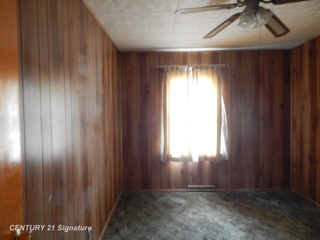 3227 W Parkway Avenue, Flint, MI 48504