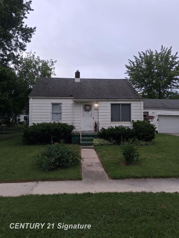 3227 W Parkway Avenue, Flint, MI 48504