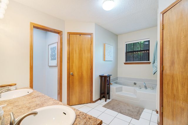 730 Cedar Creek, Reno, TX 75462