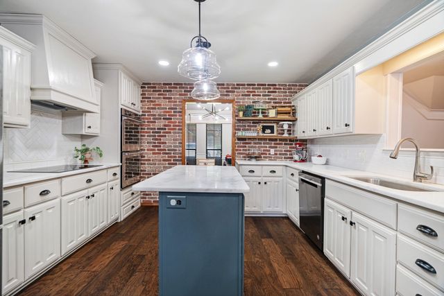 730 Cedar Creek, Reno, TX 75462