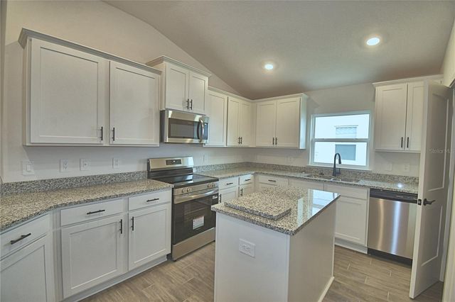 5403 WATERSIDE DRIVE, Auburndale, FL 33823