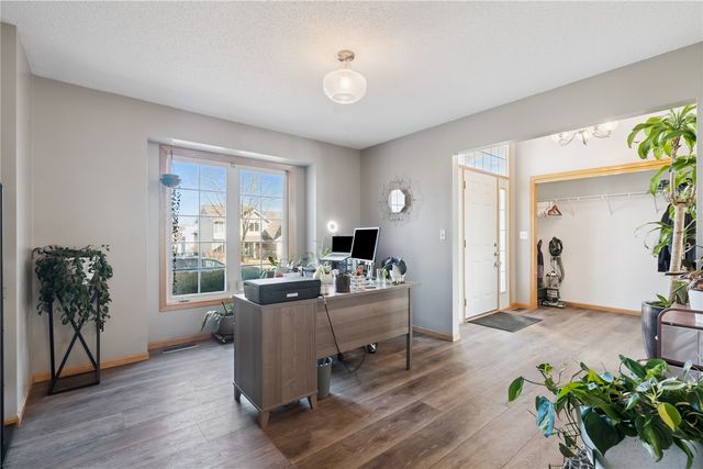 7113 West Park Road NE, Cedar Rapids, IA 52402