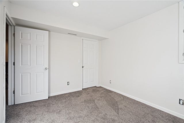 7113 West Park Road NE, Cedar Rapids, IA 52402