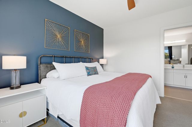 214 Hunt Street 311, Durham, NC 27701