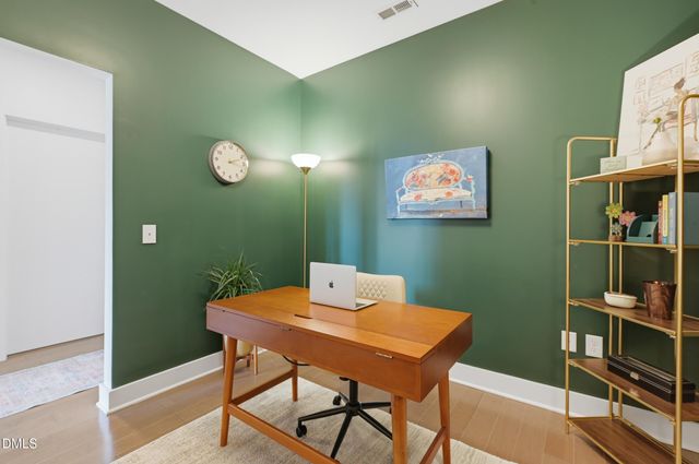 214 Hunt Street 311, Durham, NC 27701