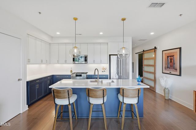 214 Hunt Street 311, Durham, NC 27701