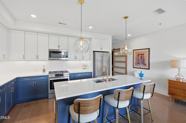 214 Hunt Street 311, Durham, NC 27701