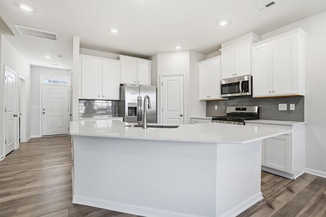 1716 Hidalgo Drive, Boiling Springs, SC 29316