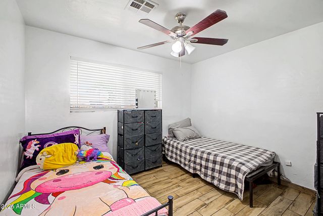 3801 W LEWIS Avenue, Phoenix, AZ 85009