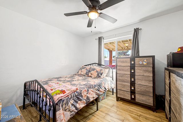 3801 W LEWIS Avenue, Phoenix, AZ 85009