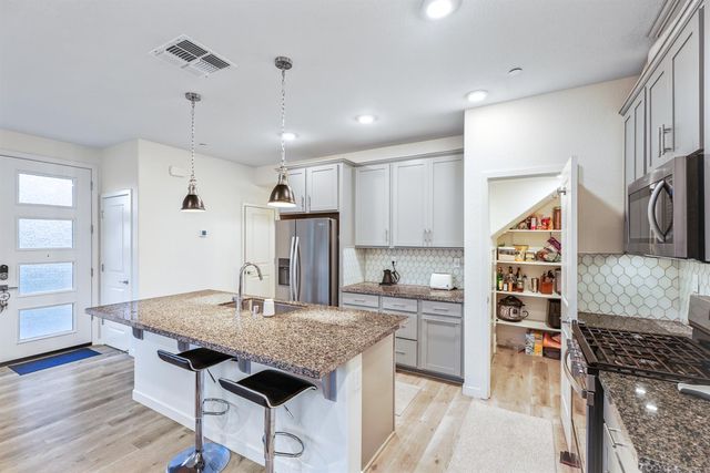 2400 Arena Blvd, Sacramento, CA 95834