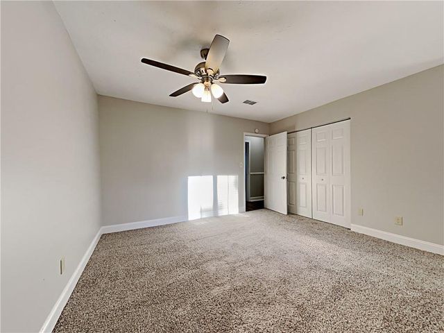 968 Country Oaks Court, Lawrenceville, GA 30044