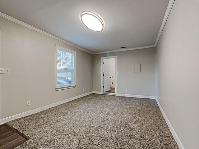 968 Country Oaks Court, Lawrenceville, GA 30044