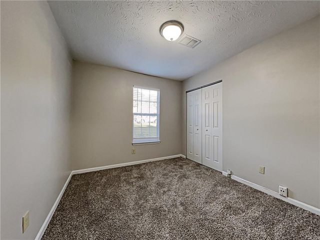 968 Country Oaks Court, Lawrenceville, GA 30044