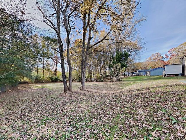 968 Country Oaks Court, Lawrenceville, GA 30044