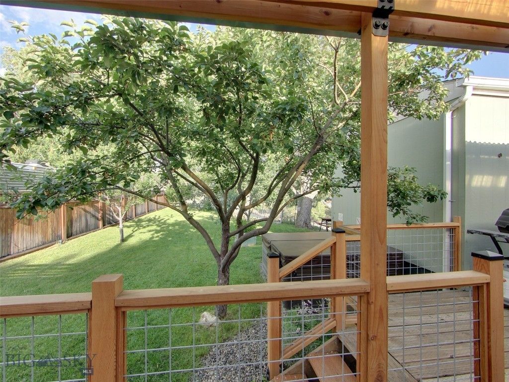 104 Vista Street, Gardiner, MT 59030 photo 24