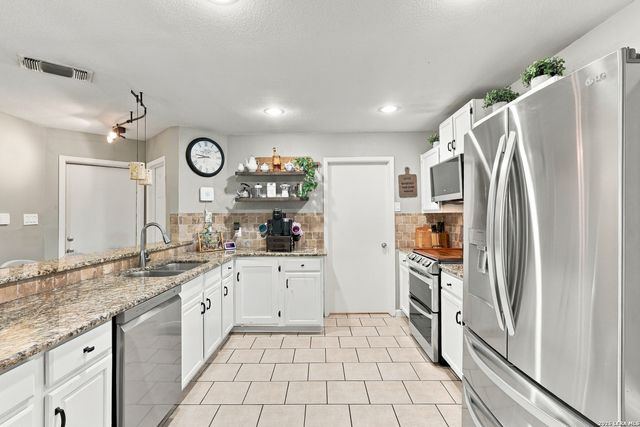 3302 Coral Grove Dr, San Antonio, TX 78247