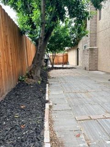 953 Souza, Manteca, CA 95336