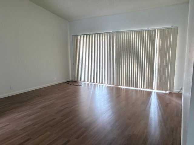 953 Souza, Manteca, CA 95336