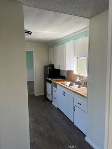 424 S Broadway, Redondo Beach, CA 90277