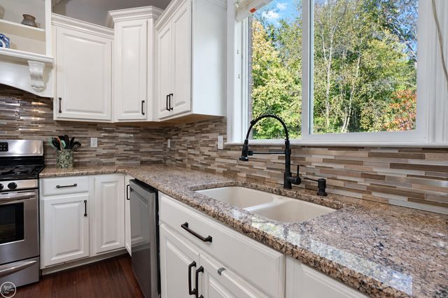 26699 Boston Drive, Chesterfield, MI 48051