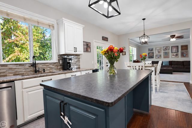 26699 Boston Drive, Chesterfield, MI 48051
