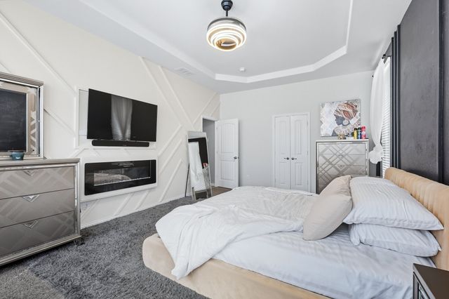 717 Whippoorwill Drive, Midlothian, TX 76065