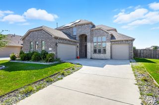 717 Whippoorwill Drive, Midlothian, TX 76065