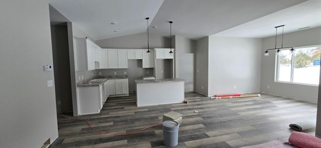 1320 Whiting Road NW 63, Bemidji, MN 56601