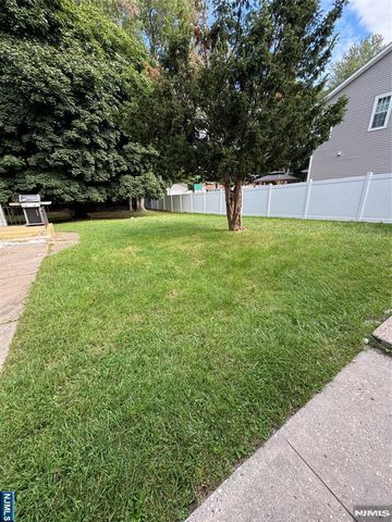45 Sand Road, Westwood, NJ 07675