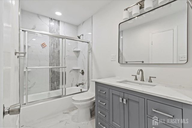 376 New Brunswick Avenue, East Brunswick, NJ 08816