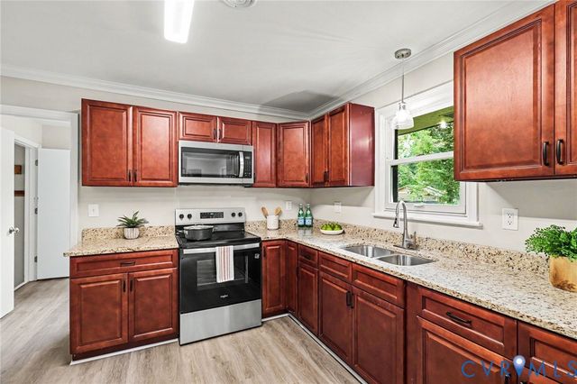 11512 Ridge Rd, North Prince George, VA 23860