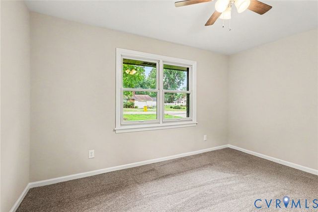 11512 Ridge Rd, North Prince George, VA 23860